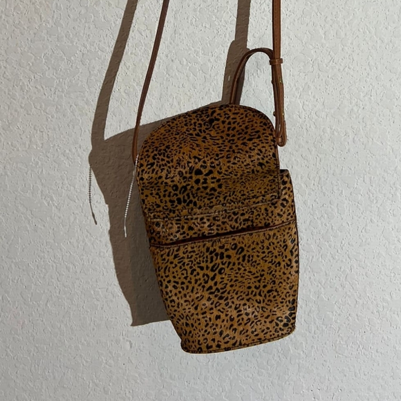 SOLD.  Madewell Women's Brown The Memphis Crossbody Bag NWT - Picture 5 of 9